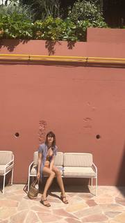 Jeanne Damas feet photo 10