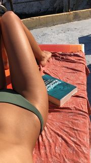 Jeanne Damas feet photo 5