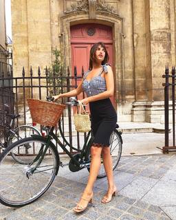 Jeanne Damas feet photo 8