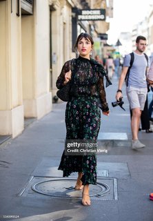 Jeanne Damas feet photo 9