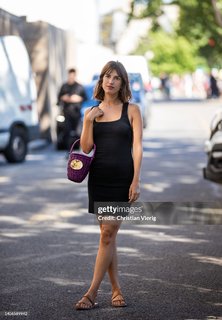Jeanne Damas feet photo 16