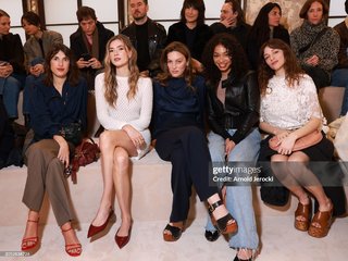 Jeanne Damas feet photo 9