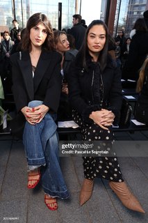 Jeanne Damas feet photo 8