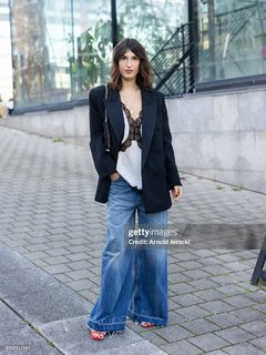 Jeanne Damas feet photo 7