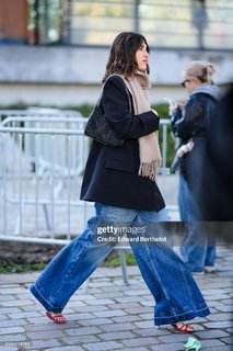 Jeanne Damas feet photo 5
