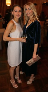 Jeanne Goursaud feet photo thumbnail