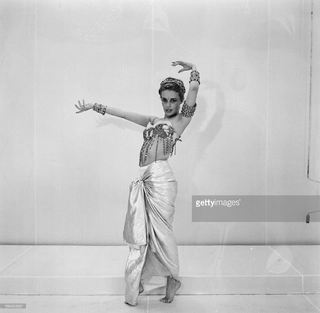 Jeanne Moreau feet photo 17