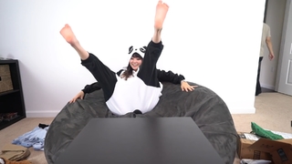 Jeannie Lee feet photo thumbnail