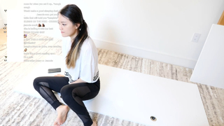 Jeannie Lee feet photo thumbnail