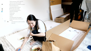 Jeannie Lee feet photo thumbnail