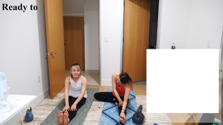Jeannie Lee feet photo thumbnail