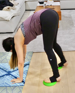 Jeannie Lee feet photo thumbnail