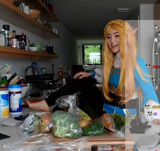 Jeannie Lee feet photo thumbnail