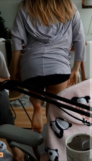 Jeannie Lee feet photo thumbnail
