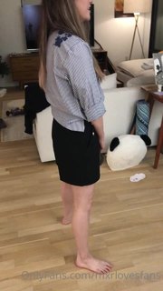 Jeannie Lee feet photo thumbnail