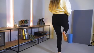 Jeannie Lee feet photo thumbnail