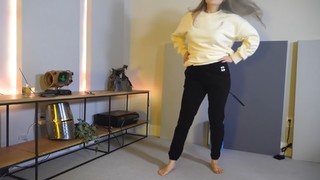 Jeannie Lee feet photo thumbnail