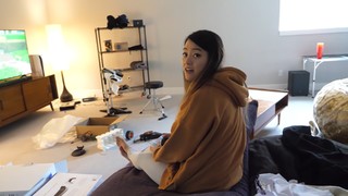 Jeannie Lee feet photo thumbnail