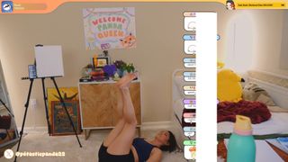 Jeannie Lee feet photo 9