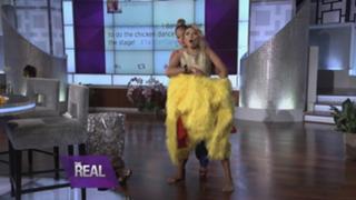 Jeannie Mai Jenkins feet photo thumbnail