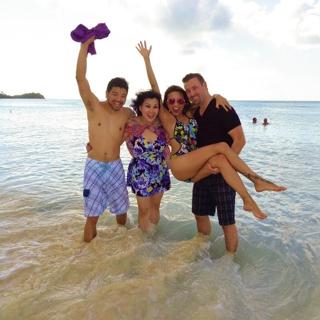 Jeannie Mai Jenkins feet photo thumbnail