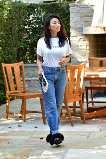 Jeannie Mai Jenkins feet photo thumbnail