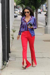 Jeannie Mai Jenkins feet photo thumbnail