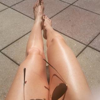 Jedediah Bila feet photo thumbnail