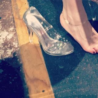 Jedediah Bila feet photo thumbnail