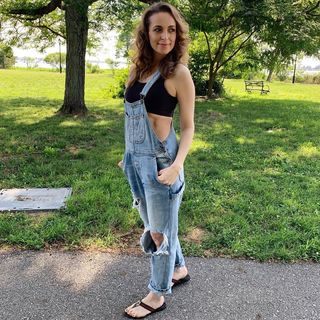 Jedediah Bila feet photo thumbnail