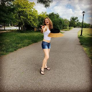 Jedediah Bila feet photo thumbnail