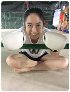 JeeJa Yanin feet photo 11