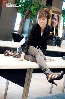 JeeJa Yanin feet photo 2
