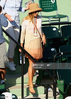 Jelena Djokovic feet photo 8