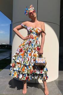 Jelena Karleusa feet photo thumbnail