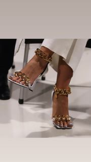 Jelena Karleusa feet photo thumbnail