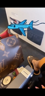 Jelena Karleusa feet photo thumbnail