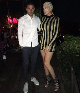 Jelena Karleuša feet photo 14