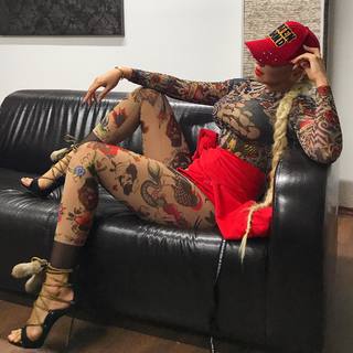 Jelena Karleuša feet photo 20