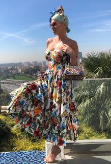 Jelena Karleuša feet photo 9