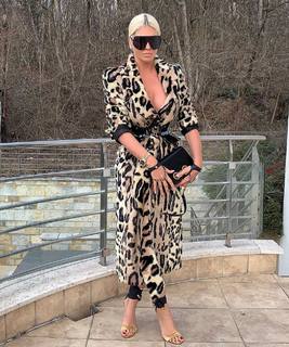 Jelena Karleuša feet photo 1