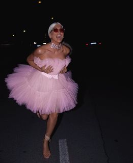 Jelena Karleuša feet photo 2