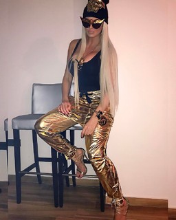 Jelena Karleuša feet photo 20