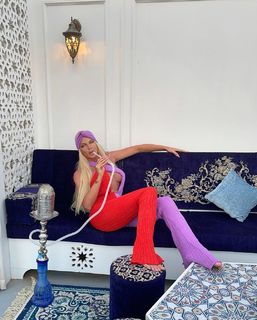 Jelena Karleuša feet photo 7