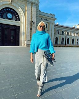 Jelena Karleuša feet photo 2