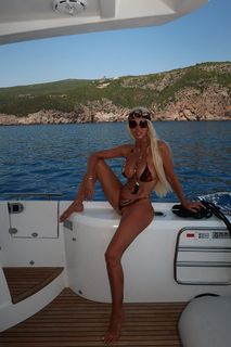 Jelena Karleuša feet photo 4