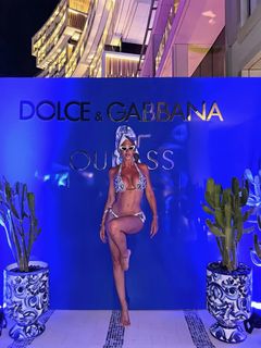 Jelena Karleuša feet photo 14