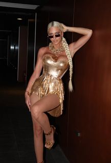 Jelena Karleuša feet photo 2