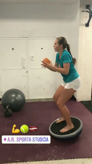 Jelena Ostapenko feet photo 7