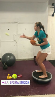 Jelena Ostapenko feet photo 6